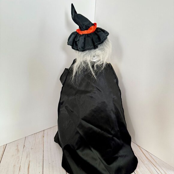 Vintage Animated Scary Halloween Witch 15" Holding Skull Witch Talks Eyes Glow - Picture 6 of 12